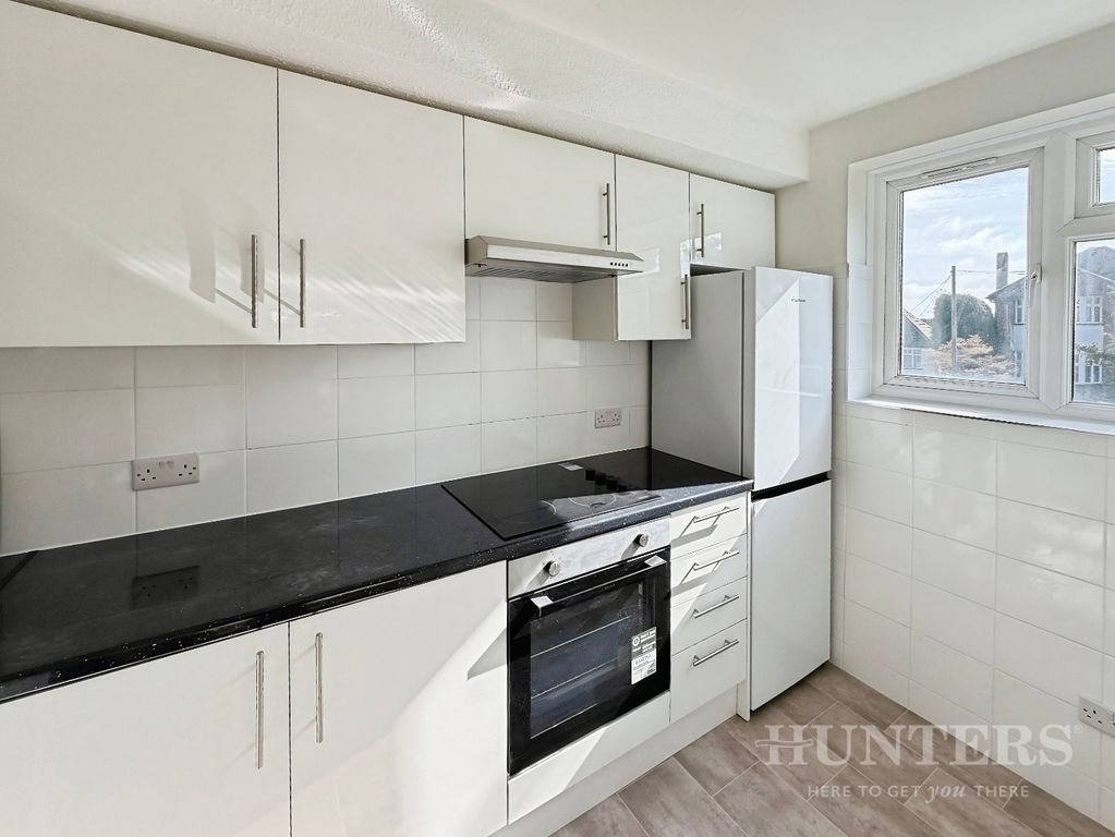 Property photo 2 of 8 Pbox-Img.Jpeg