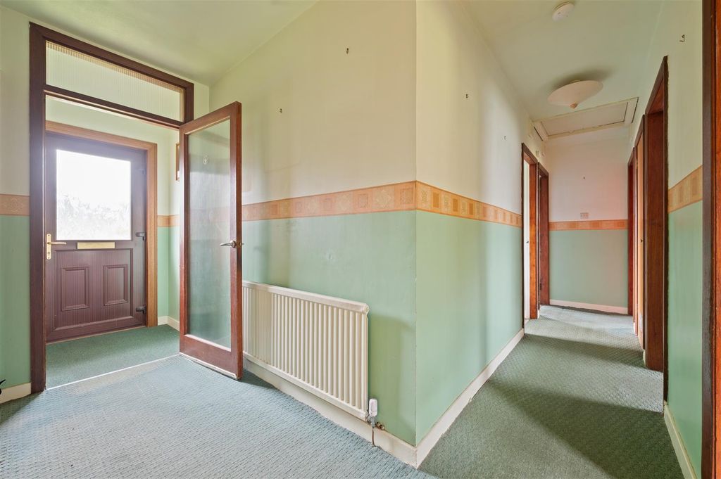 Property photo 2 of 38 3Upperkinneddar009.Jpg