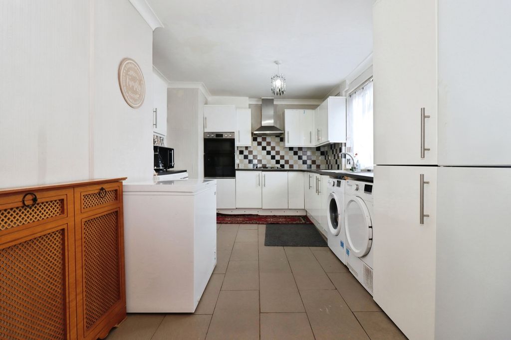 Property photo 2 of 19 Pbox-Img.Jpg