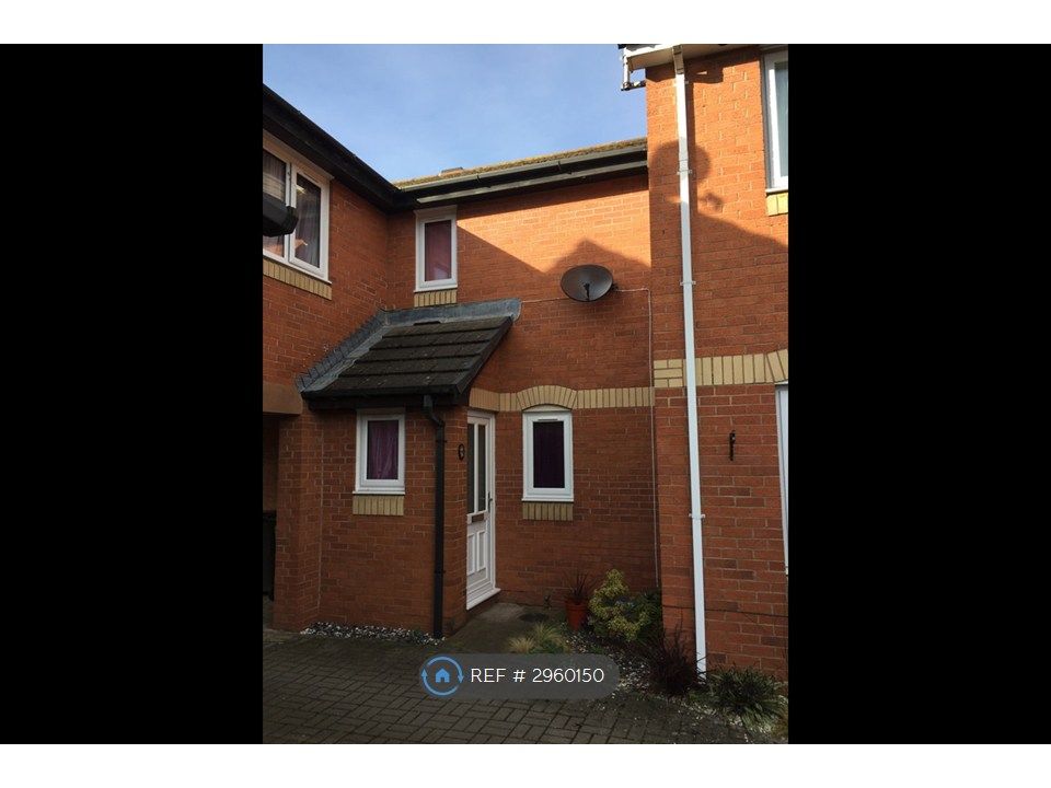 Property photo 2 of 12 Outside