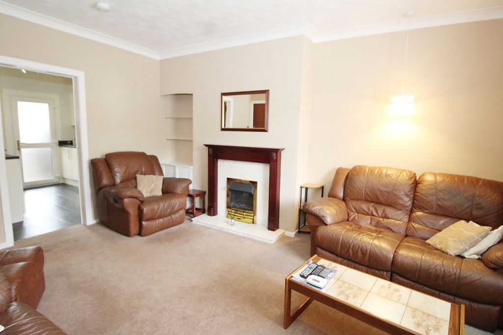 Additional image 4 of 2 bed flat for saleBurns Street, Levenvale, Alexandria G83