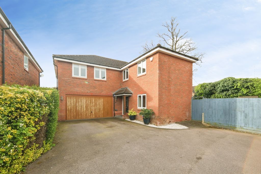 Property photo 1 of 25