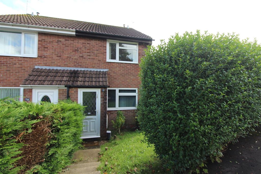 Property photo 2 of 15 Outside