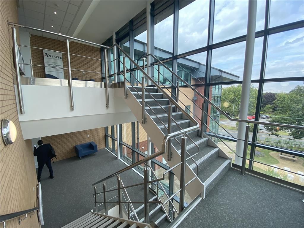 Property photo 3 of 13 Photo 14