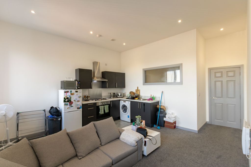 Property photo 3 of 5 Img_5390_1