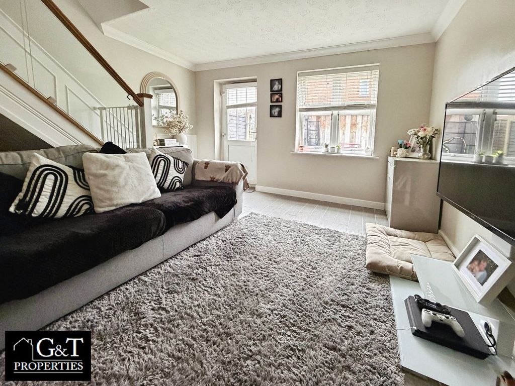 Property photo 2 of 18 Reception Room