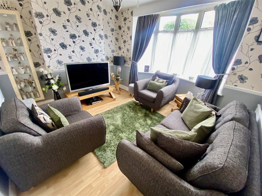Property photo 2 of 16 Img_2917.Jpg
