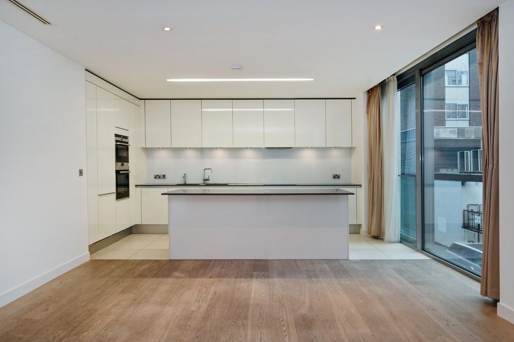 Property photo 3 of 22 3-30-Portman-Close (3).Jpg