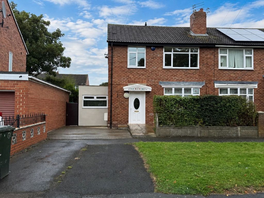 Property photo 1 of 18