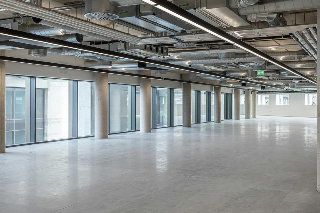 Property photo 2 of 9 Jbp_Lre_Cn_Low_003.Jpg