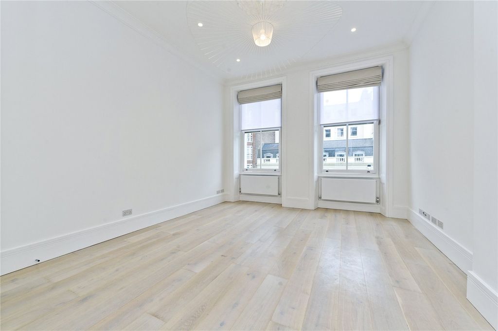 Property photo 1 of 11 Picture No. 22