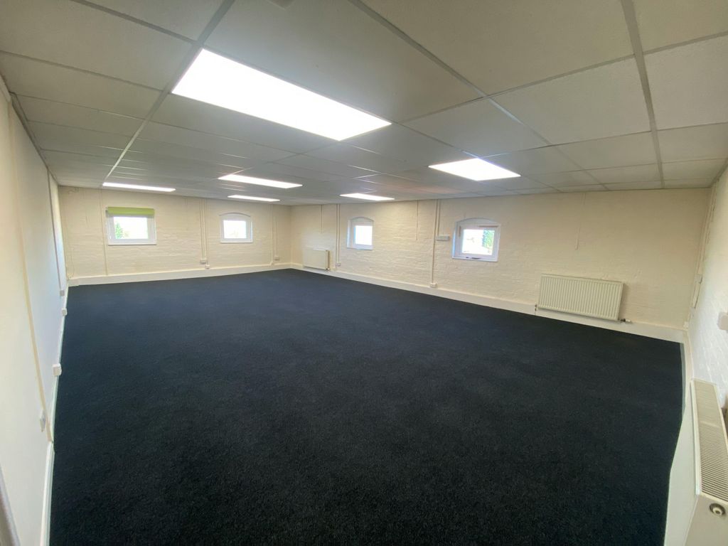 Property photo 2 of 3 Office 15.Jpg