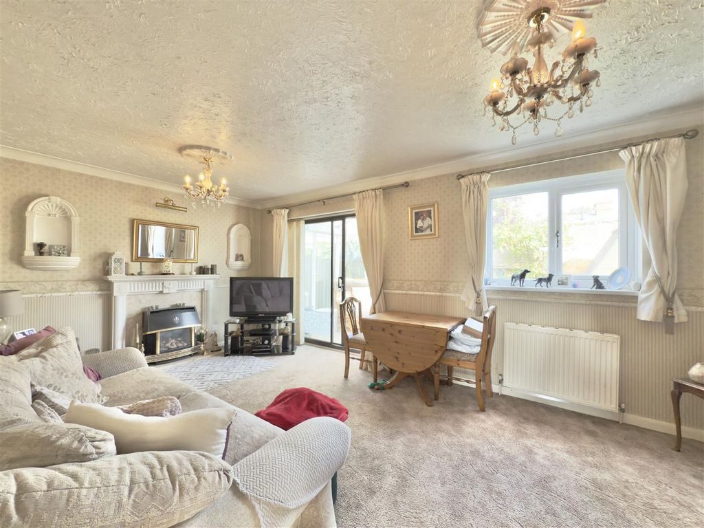 Property photo 2 of 13 Img_3261.Jpg