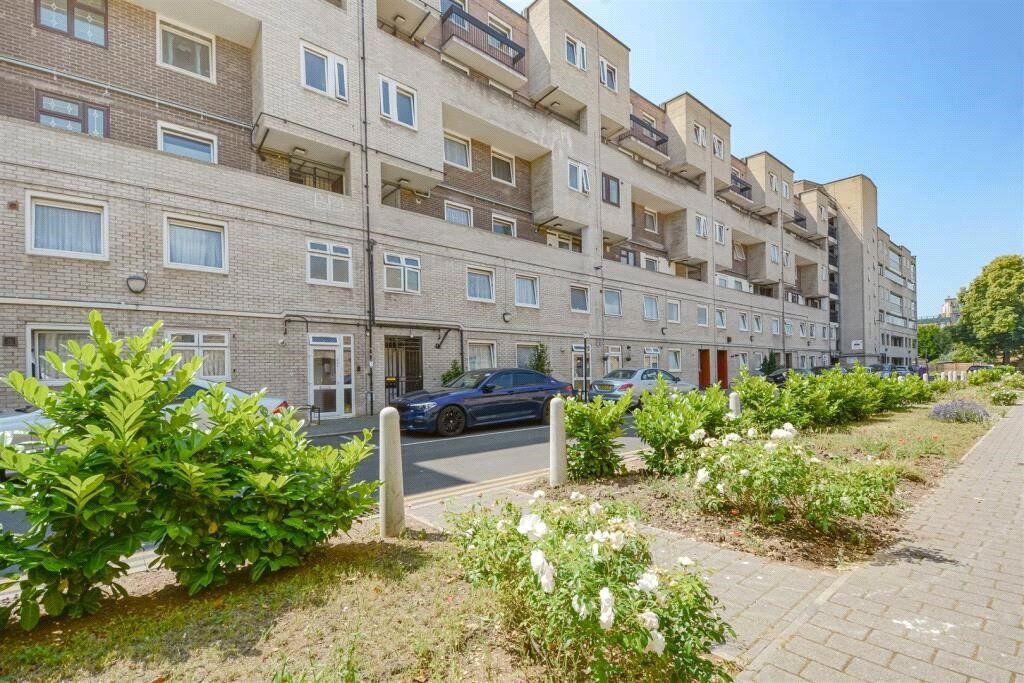 Property photo 3 of 12 Picture No. 04