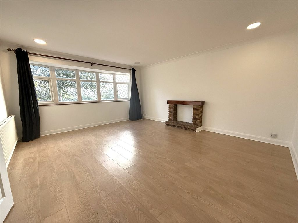 Property photo 2 of 15 Picture No. 02