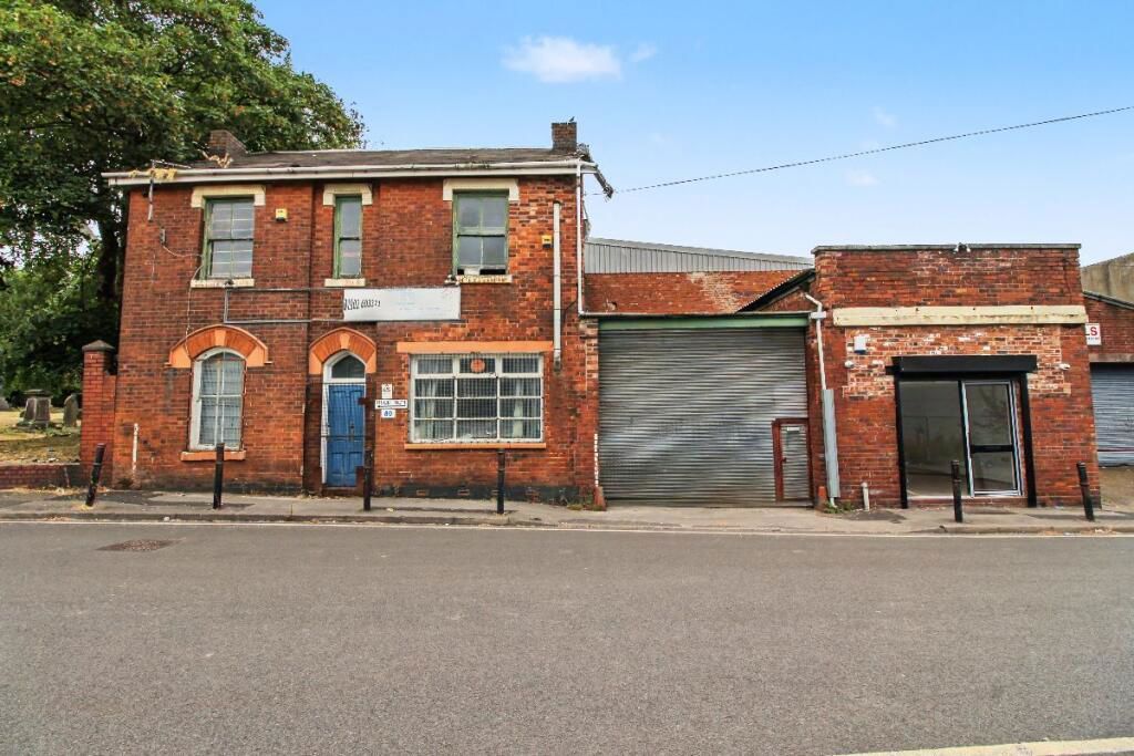 Property photo 1 of 15