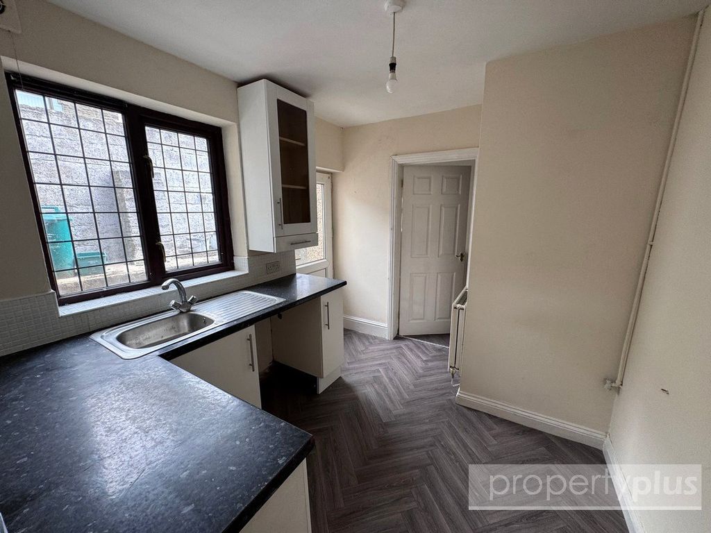 Property photo 3 of 10 Picture No. 08
