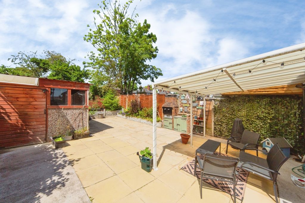 Property photo 2 of 23 Pbox-Img.Jpg