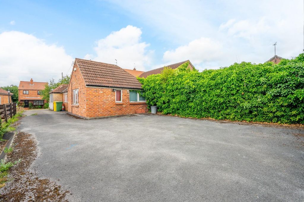 Property photo 2 of 15 54Ams-2-2.Jpg