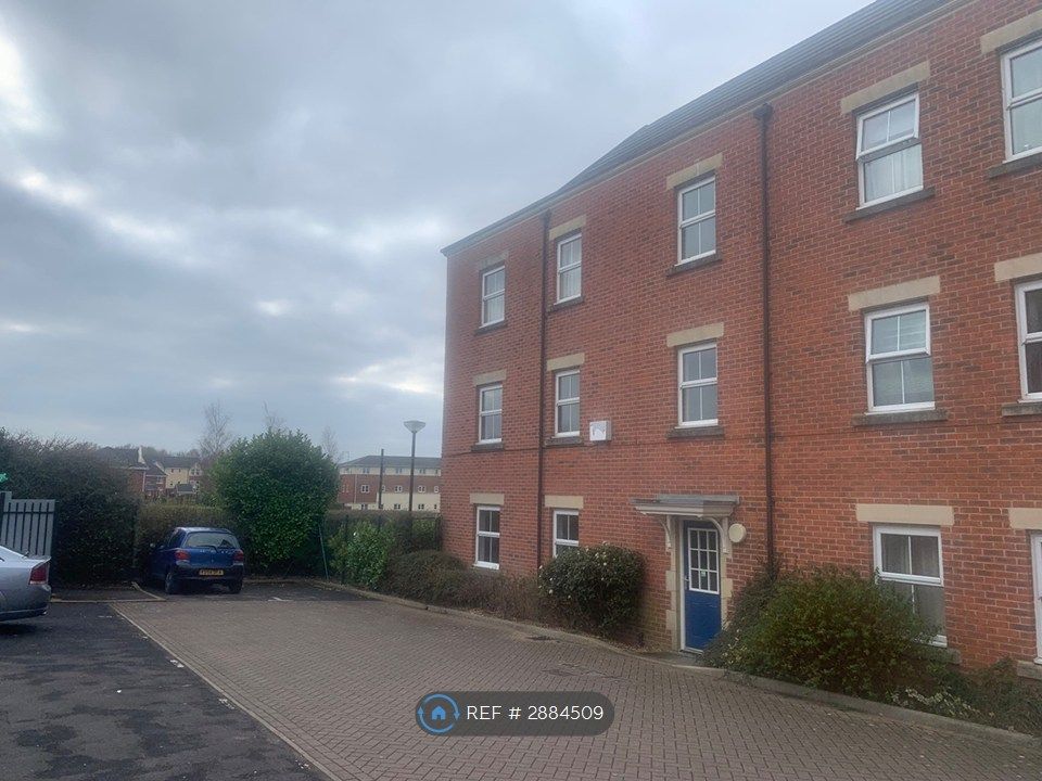 Property photo 2 of 13