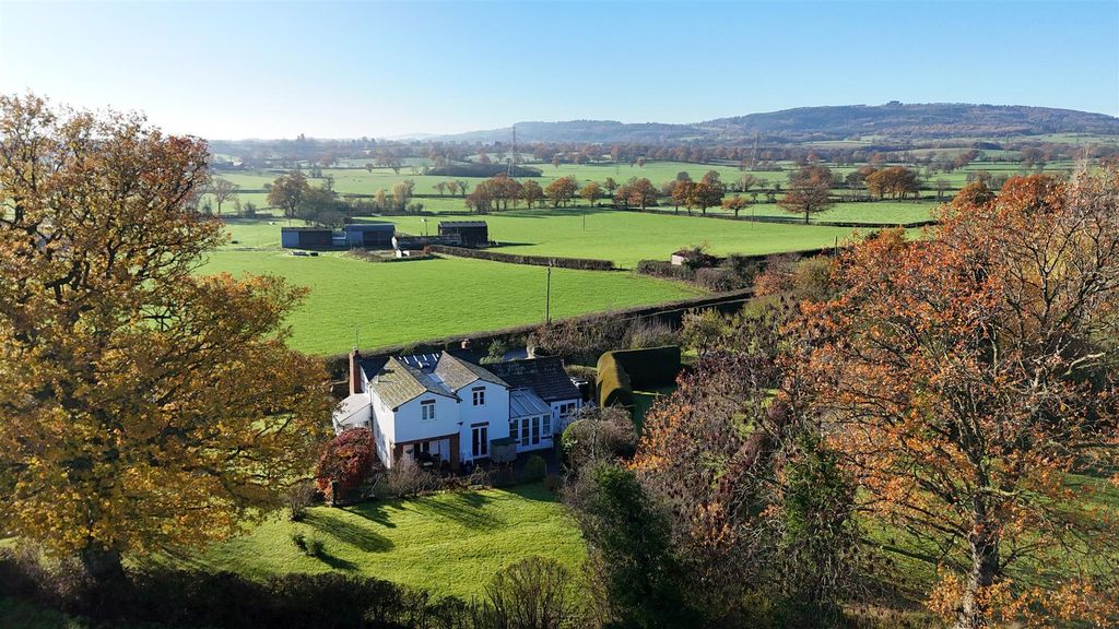 Property photo 2 of 46