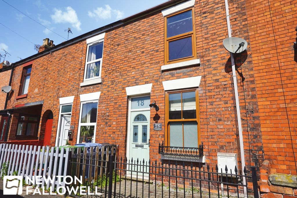 Property photo 1 of 13