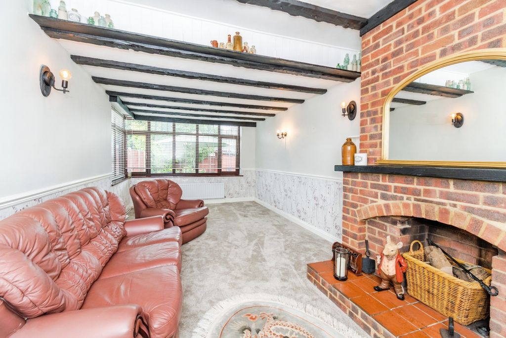 Property photo 3 of 20 Pbox-Img.Jpg