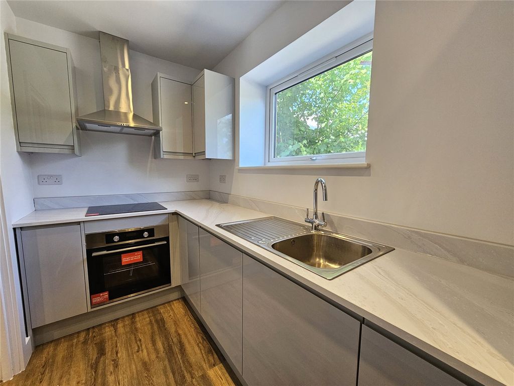 Property photo 1 of 6 Picture No. 05