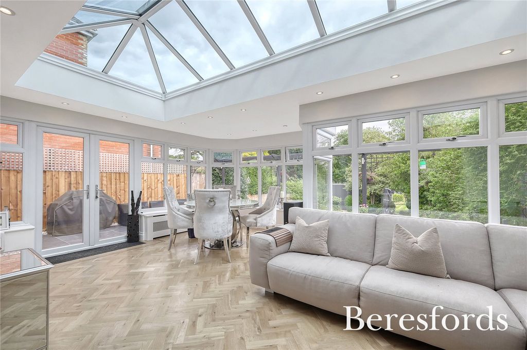 Property photo 3 of 29 Picture No. 19