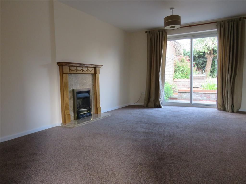 Property photo 3 of 8 Living Room