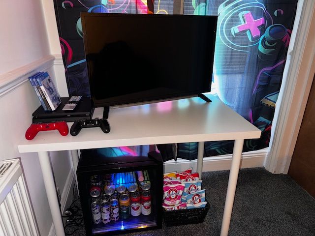 Property photo 3 of 24 Games Room