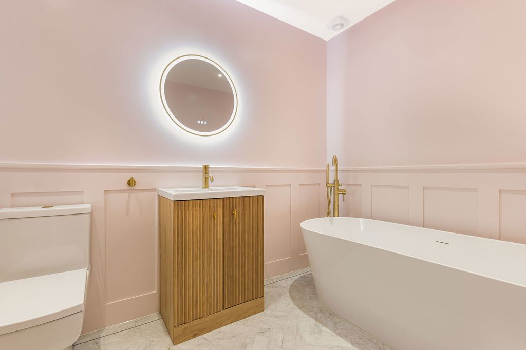 Property photo 3 of 25