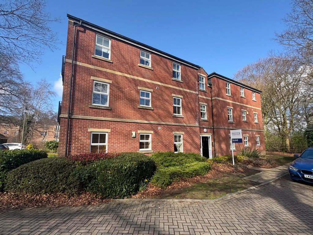 Property photo 2 of 14 Picture No. 24