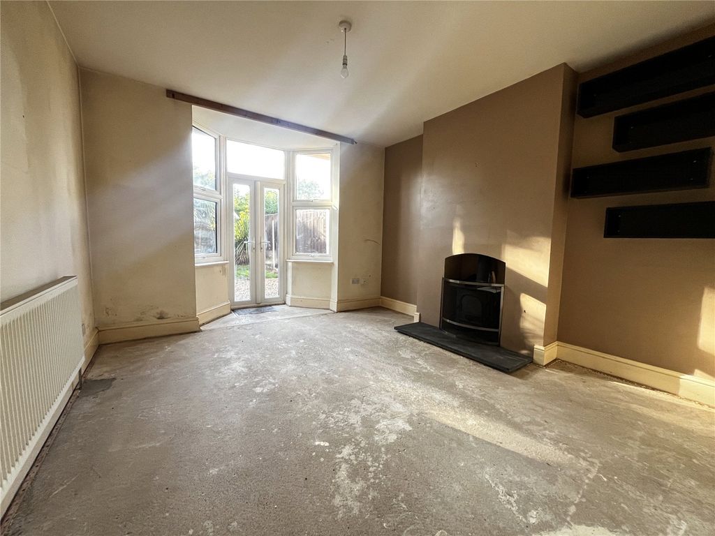 Property photo 3 of 17 Picture No. 05
