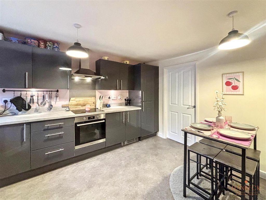 Property photo 2 of 21 Img_0680.Jpg