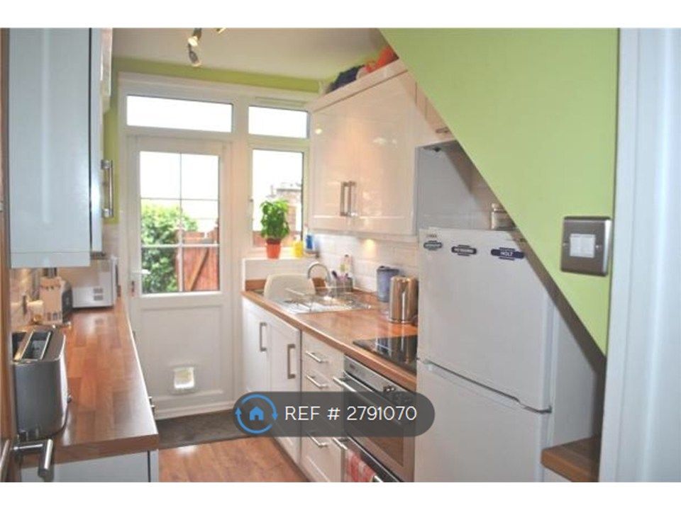 Property photo 3 of 4