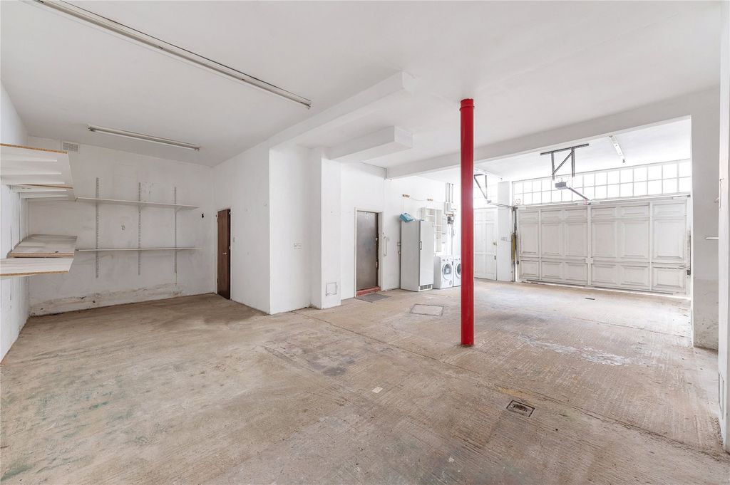 Property photo 3 of 13 Triple Garage