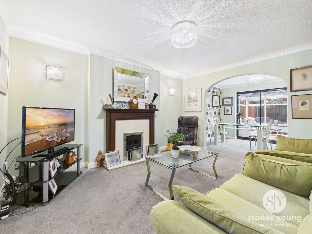 Property photo 2 of 22