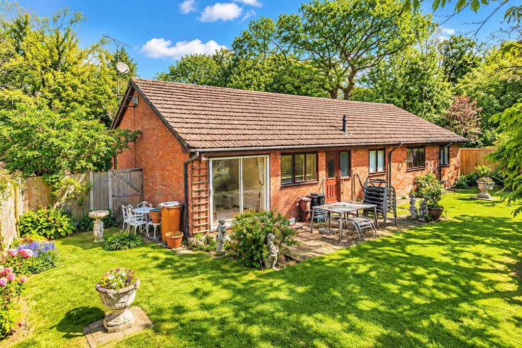 Property photo 1 of 17 Picture No. 03