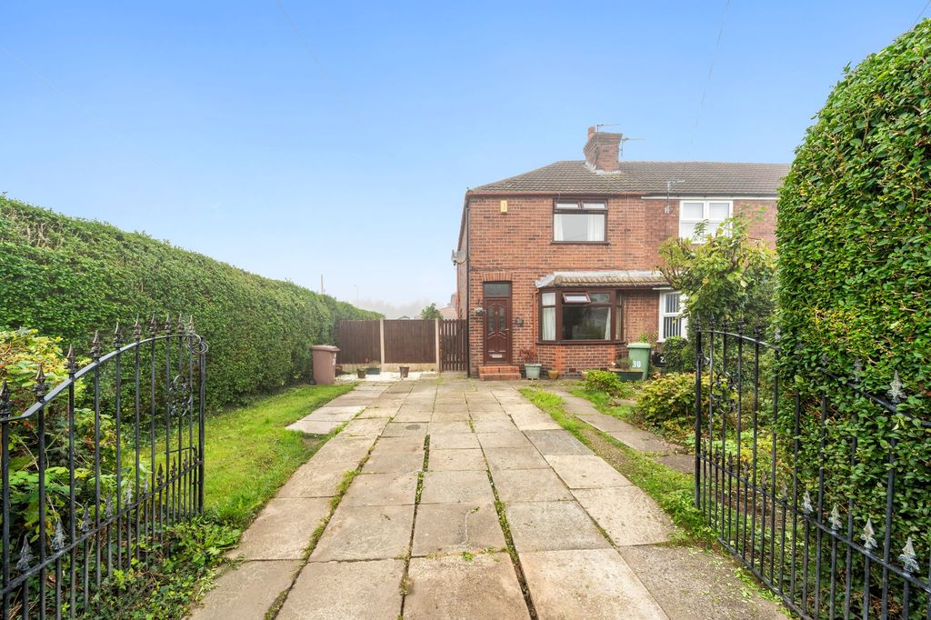 Property photo 1 of 19