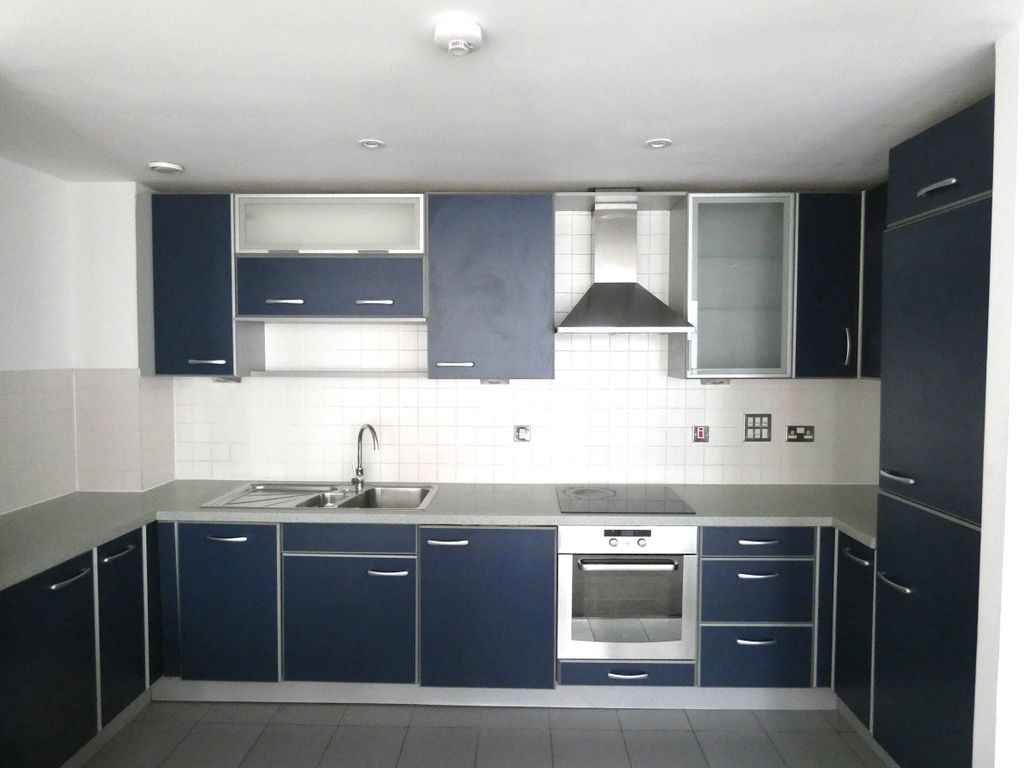 Property photo 1 of 27