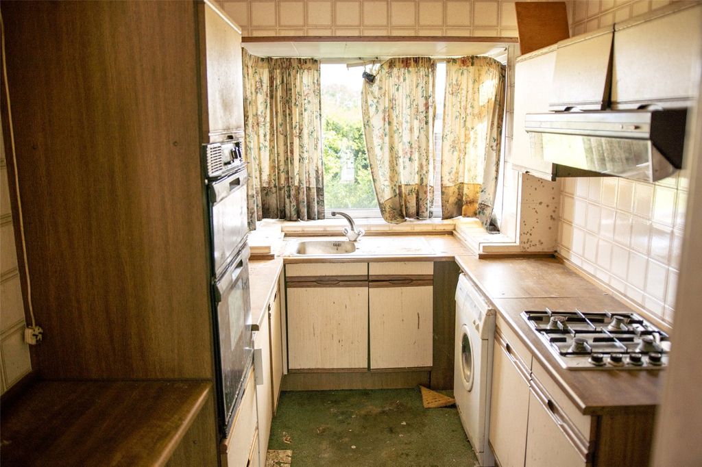 Property photo 3 of 7 Picture No. 04