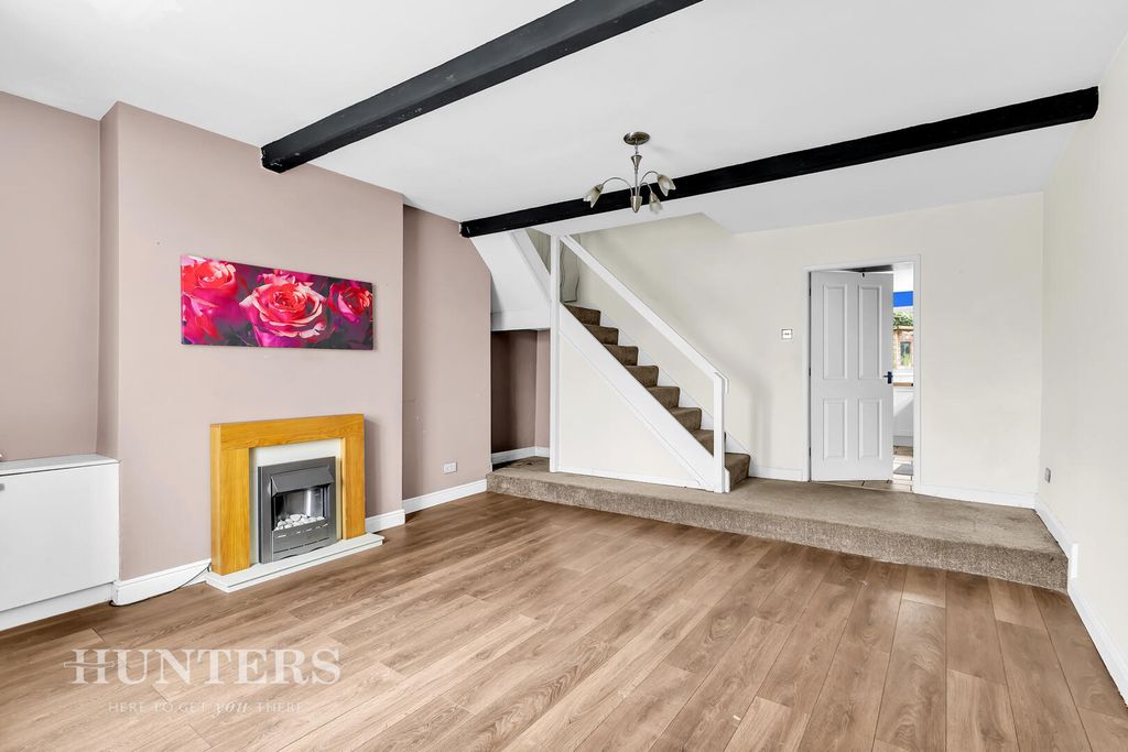 Property photo 3 of 12 Living Room