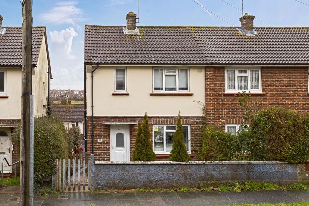 Property photo 1 of 17 Stonery Road_16.Jpg