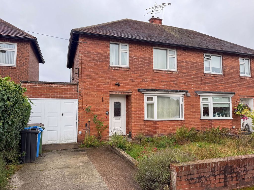 Property photo 1 of 11