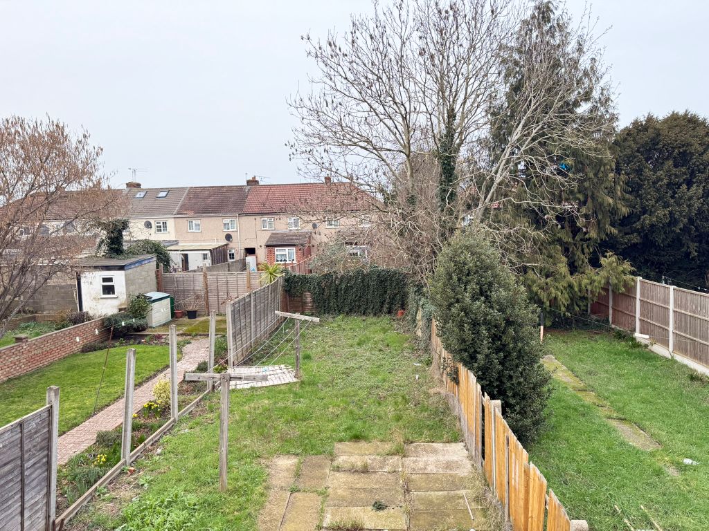 Property photo 3 of 11