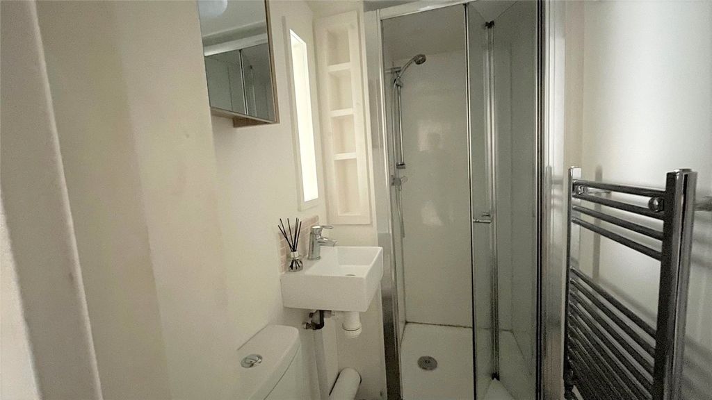 Additional image 10 of 3 bed terraced house for saleHigh Street, Honiton, Devon EX14
