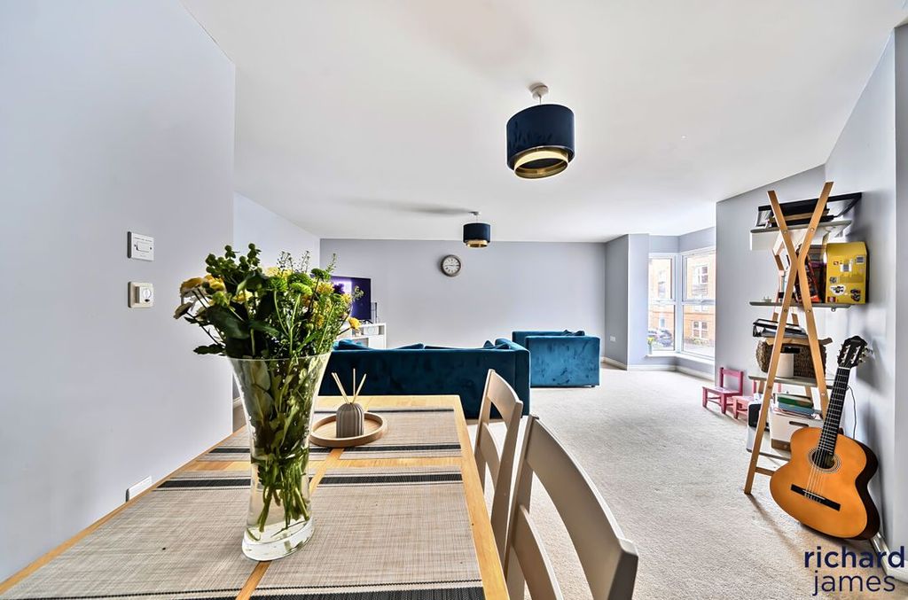 Property photo 3 of 14 438Fcc991c884047A2611A4c8c46Fad6