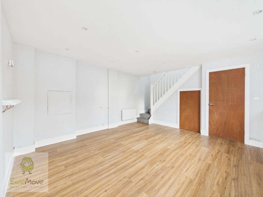 Property photo 3 of 11 Living Room And Kitchen