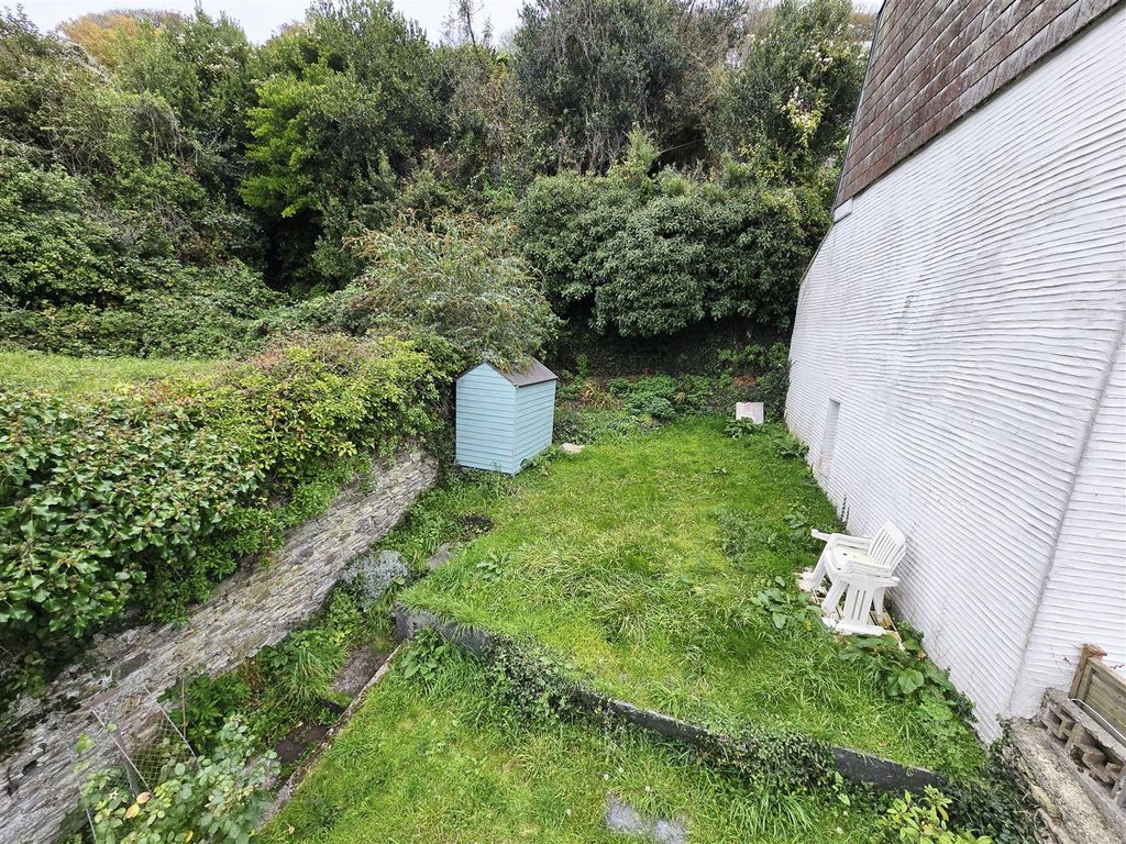 Property photo 2 of 16 1000055514.Jpg